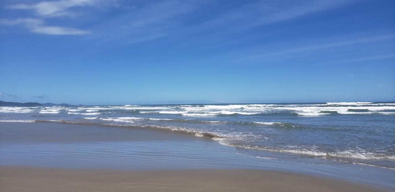 Apartamento Para Relaxar De Frente A Praia Praia Grande  Exteriér fotografie