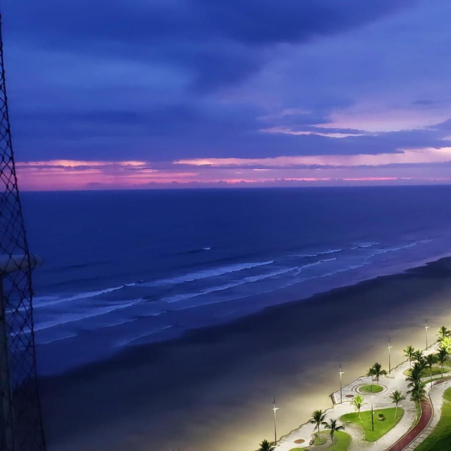 Apartamento Para Relaxar De Frente A Praia Praia Grande  Exteriér fotografie