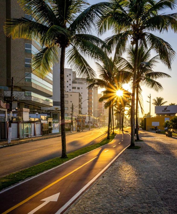 Apartamento Para Relaxar De Frente A Praia Praia Grande  Exteriér fotografie